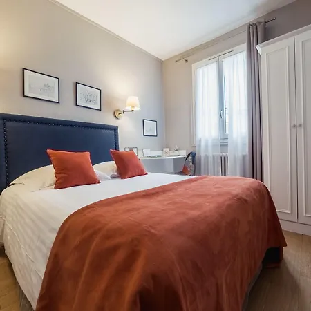 New Orient 3* Paris