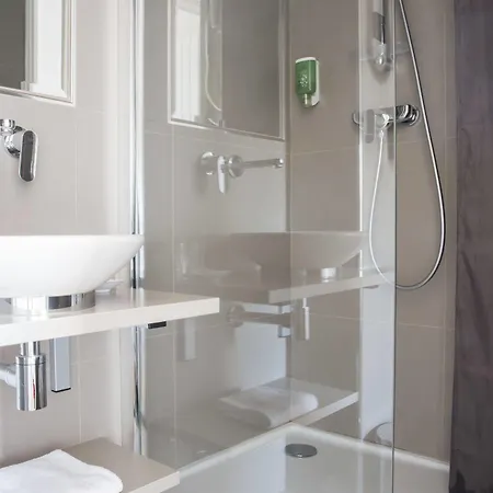 New Orient Hotel Paris