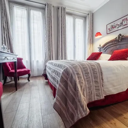 New Orient Hotel
